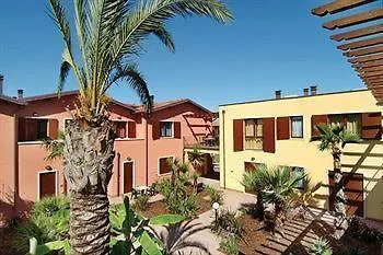 Residenza Eden Кола